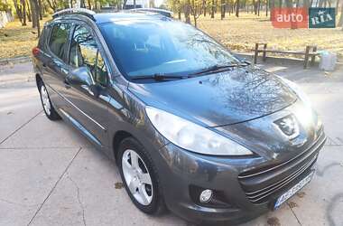 Универсал Peugeot 207 2010 в Днепре