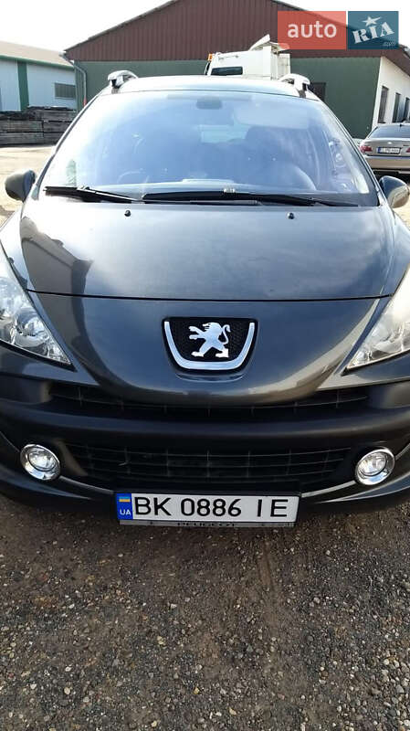 Універсал Peugeot 207 2009 в Тернополі