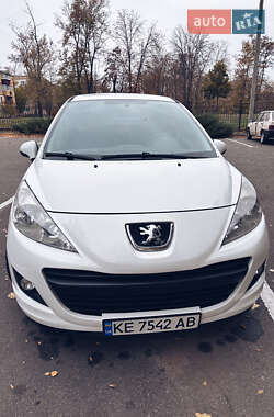 Хэтчбек Peugeot 207 2010 в Кривом Роге