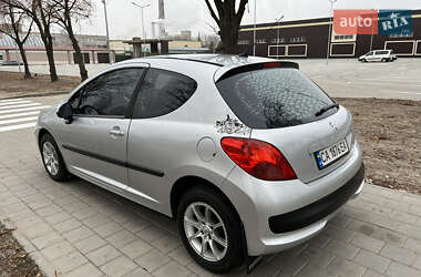 Хэтчбек Peugeot 207 2007 в Черкассах