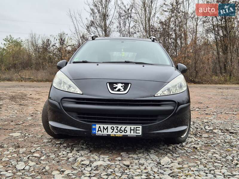 Универсал Peugeot 207 2008 в Житомире