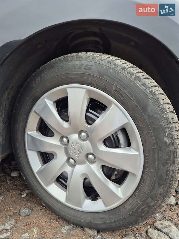 Универсал Peugeot 207 2008 в Житомире