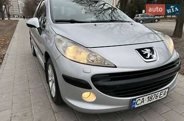 Хетчбек Peugeot 207 2007 в Лисянці