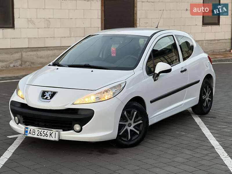 Хетчбек Peugeot 207 2008 в Вінниці