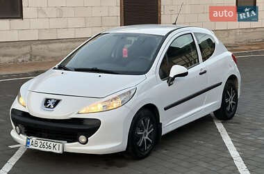 Хетчбек Peugeot 207 2008 в Вінниці