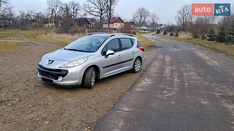 Універсал Peugeot 207 2009 в Стрию