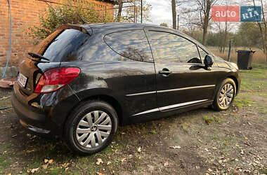 Хэтчбек Peugeot 207 2009 в Полтаве