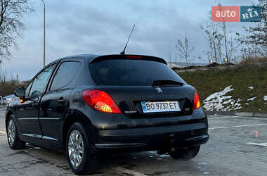 Хетчбек Peugeot 207 2008 в Тернополі