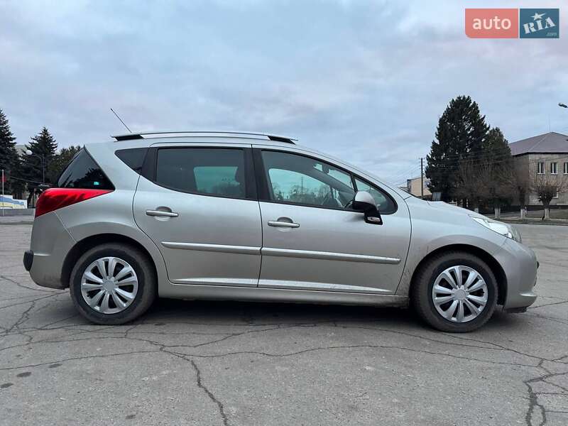 Універсал Peugeot 207 2007 в Бобровиці