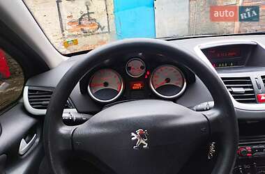 Хэтчбек Peugeot 207 2007 в Львове