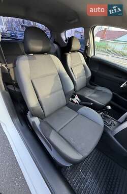 Хэтчбек Peugeot 207 2012 в 