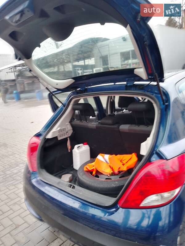 Хэтчбек Peugeot 207 2010 в Львове фото 9 Хэтчбек Peugeot 207 2010 в Львове