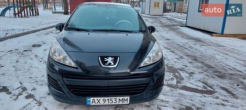 Хэтчбек Peugeot 207 2010 в Харькове