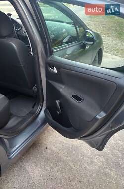Хэтчбек Peugeot 207 2011 в 