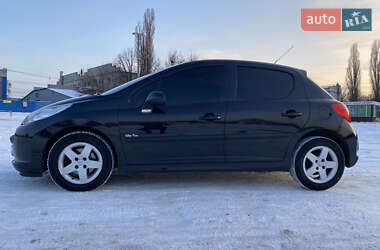 Хэтчбек Peugeot 207 2009 в Харькове