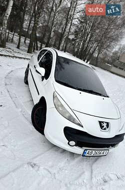 Хэтчбек Peugeot 207 2008 в Виннице