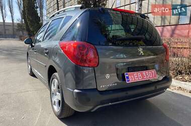 Универсал Peugeot 207 2009 в Житомире