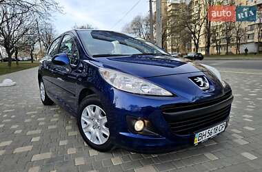 Хэтчбек Peugeot 207 2010 в Одессе