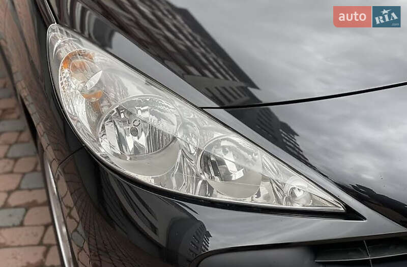 Хэтчбек Peugeot 207 2009 в Ивано-Франковске