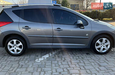 Универсал Peugeot 207 2009 в 