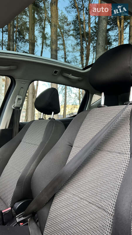Универсал Peugeot 207 2009 в Новояворовске