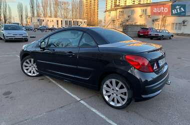 Кабриолет Peugeot 207 2007 в 