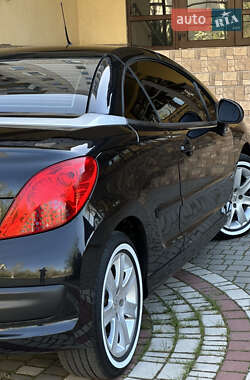 Кабриолет Peugeot 207 2009 в 