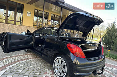 Кабриолет Peugeot 207 2009 в 