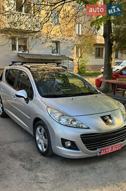 Универсал Peugeot 207 2009 в Луцке