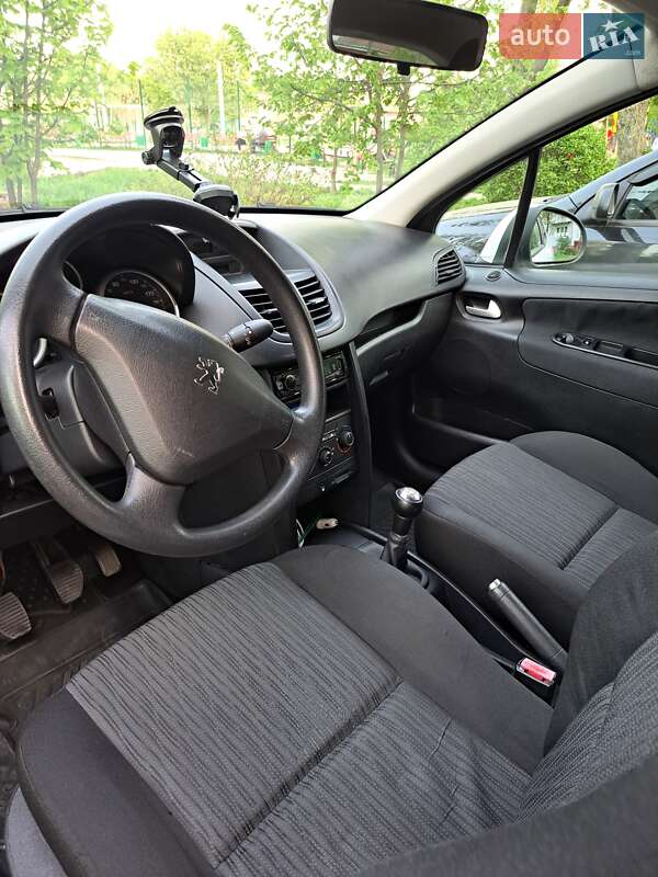 Хетчбек Peugeot 207 2010 в Харкові фото 8 Хетчбек Peugeot 207 2010 в Харкові