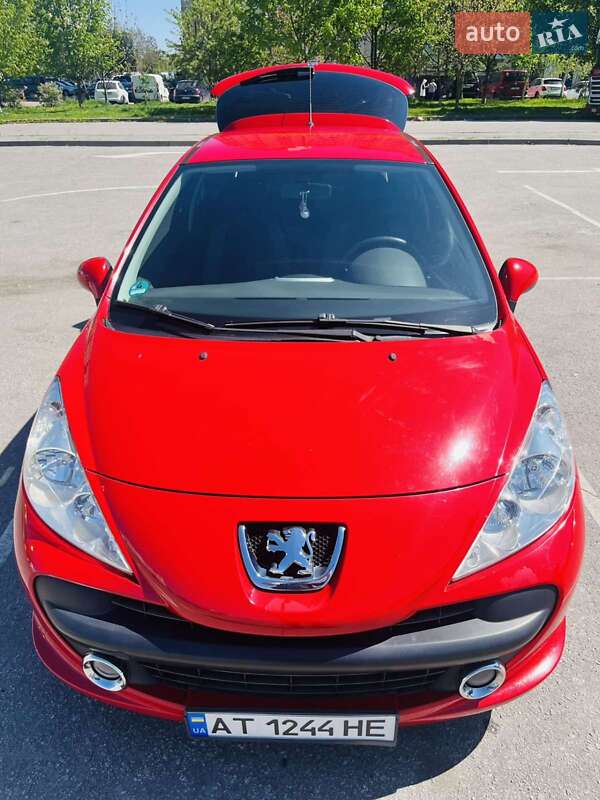 Хетчбек Peugeot 207 2007 в Івано-Франківську