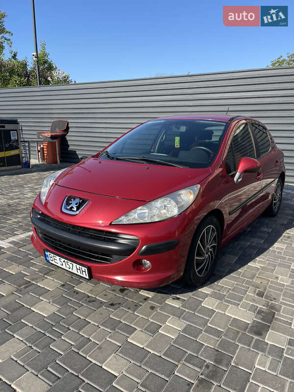 Хетчбек Peugeot 207 2007 в Миколаєві