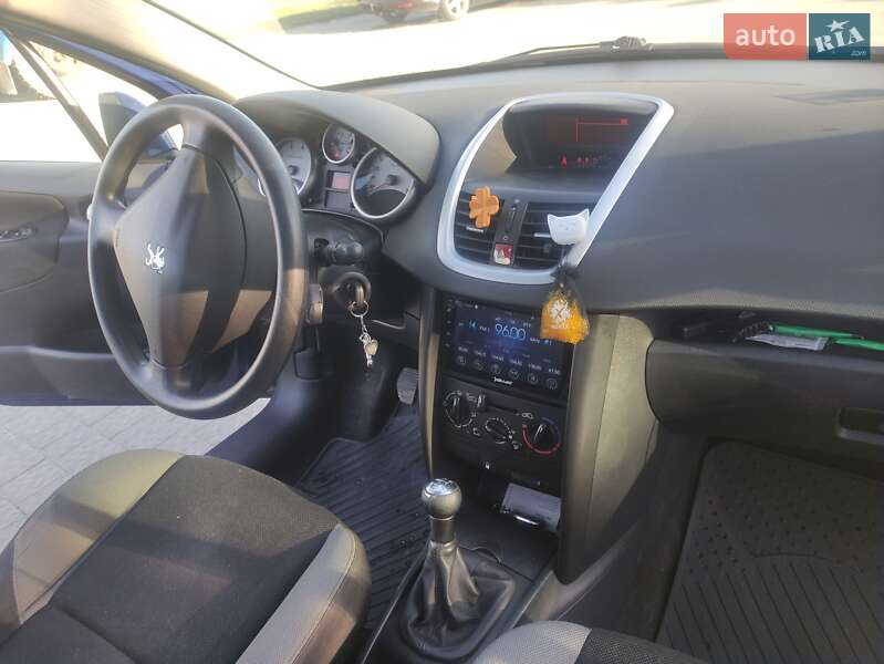 Универсал Peugeot 207 2007 в Тернополе