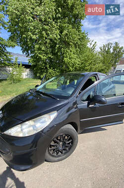 Хетчбек Peugeot 207 2007 в 