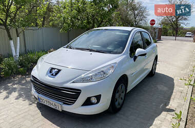 Хэтчбек Peugeot 207 2011 в Чорткове