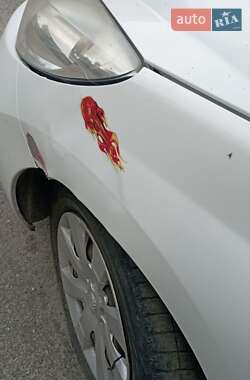 Хетчбек Peugeot 207 2012 в 