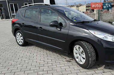 Хэтчбек Peugeot 207 2007 в 