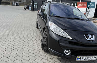 Хэтчбек Peugeot 207 2007 в 