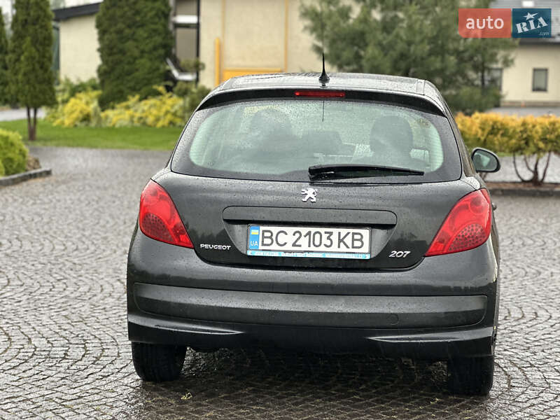 Хетчбек Peugeot 207 2009 в Жовкві