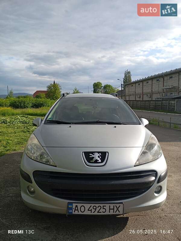 Универсал Peugeot 207 2008 в Тячеве
