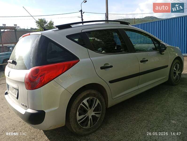 Универсал Peugeot 207 2008 в Тячеве
