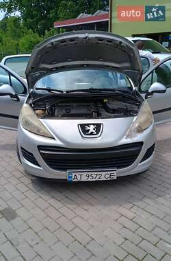 Хэтчбек Peugeot 207 2009 в 