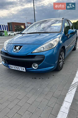 Хэтчбек Peugeot 207 2008 в 