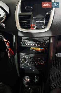 Універсал Peugeot 207 2010 в 
