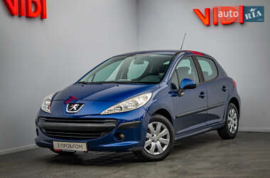 Хэтчбек Peugeot 207 2007 в Киеве
