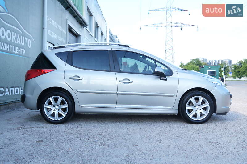 Універсал Peugeot 207 2008 в Києві