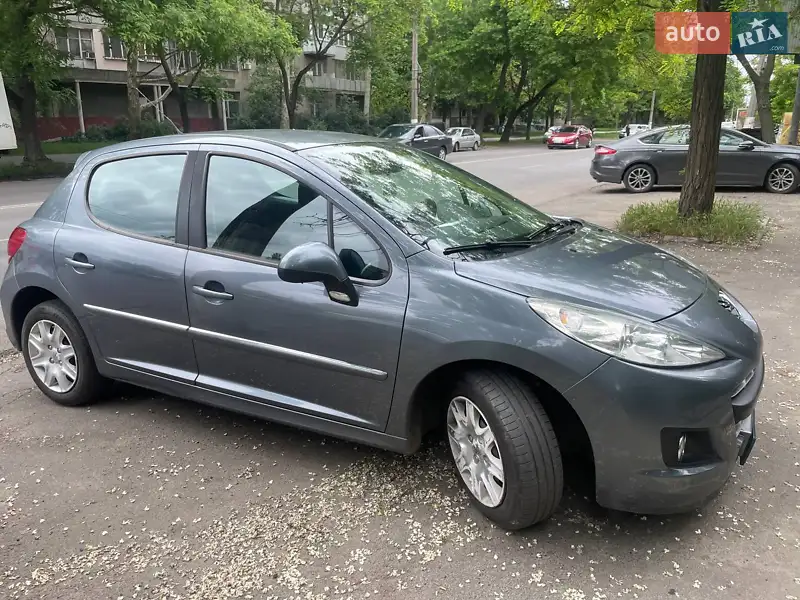 Peugeot 207