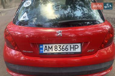 Хэтчбек Peugeot 207 2008 в 