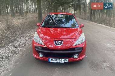 Хэтчбек Peugeot 207 2008 в 