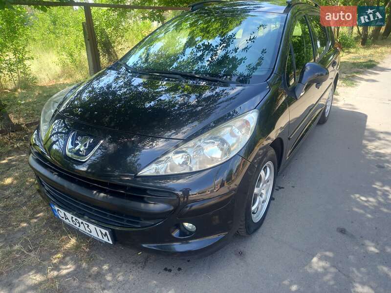 Peugeot 207 2009